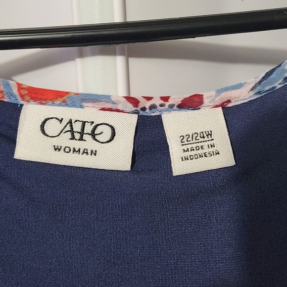Cato Asymmetrical Blue and Red Sleeveless Blouse - Picture 3 of 4
